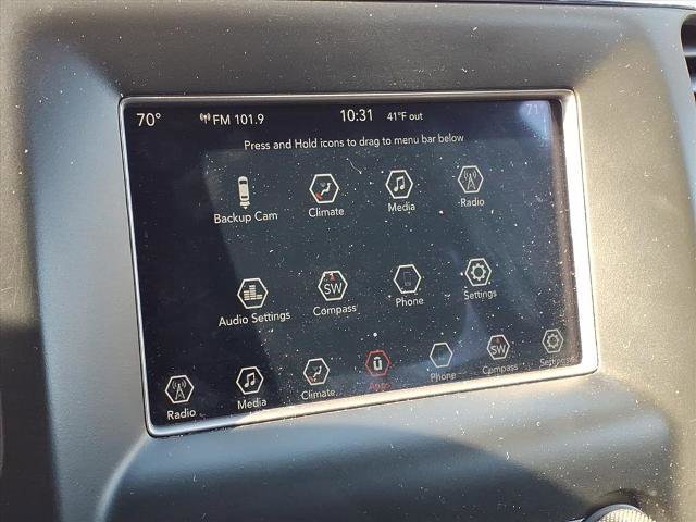 Used 2020 Jeep Grand Cherokee Laredo image 13