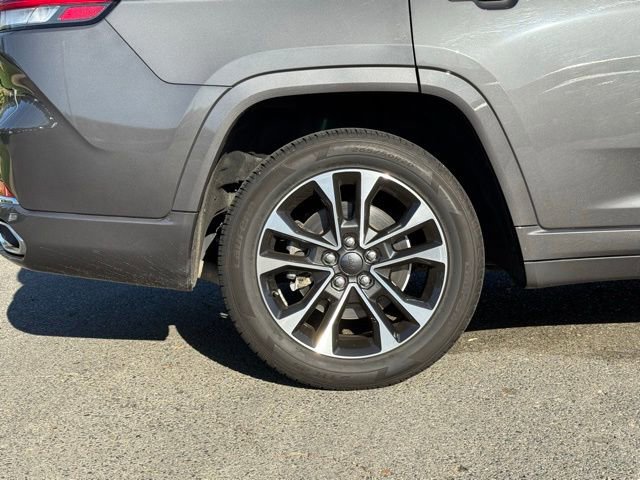 Used 2022 Jeep Grand Cherokee L Overland image 8