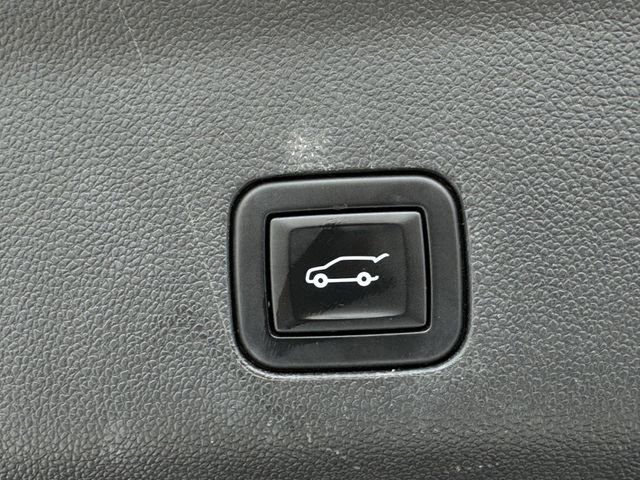 Used 2021 Chevrolet Tahoe High Country w/ Premium Package RWD image 36