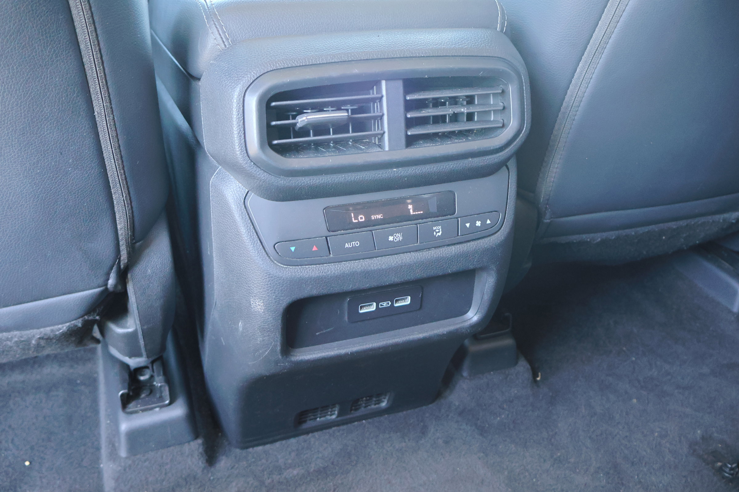 Used 2023 Honda Pilot EX-L image 35