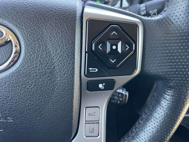 Used 2023 Toyota 4Runner Limited AWD/4WD image 22