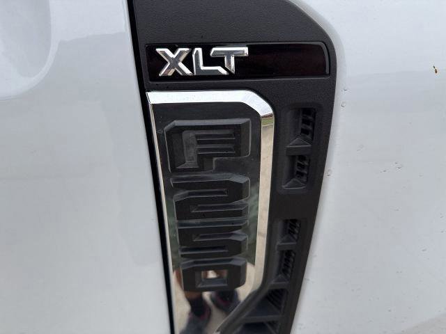 Certified 2026 Ford F250 XLT w/ FX4 Off-Road Package image 17