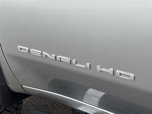 Used 2025 GMC Sierra 2500 Denali w/ Denali Reserve Package AWD/4WD image 15