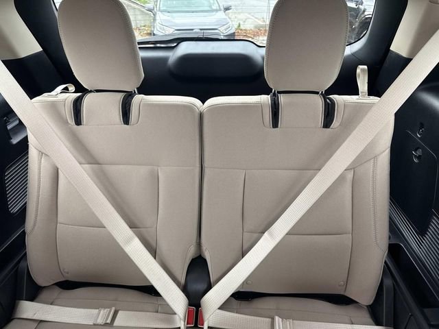 Certified 2022 Ford Explorer XLT w/ Class IV Trailer Tow Package image 21