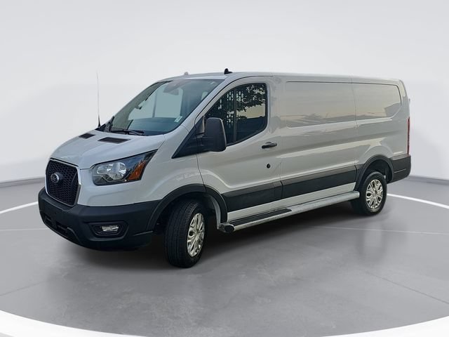 Certified 2025 Ford Transit 250 Low Roof w/ Exterior Upgrade Package RWD image 7