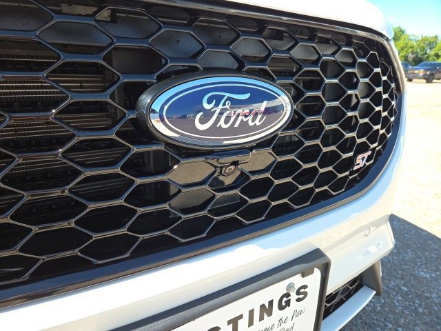 Certified 2024 Ford Edge ST w/ Equipment Group 401A image 15