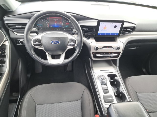 Certified 2022 Ford Explorer XLT image 18