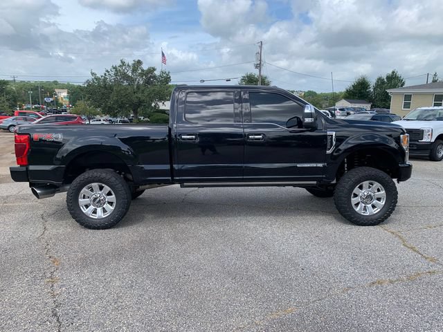 Certified 2022 Ford F250 Platinum w/ FX4 Off-Road Package AWD/4WD image 4