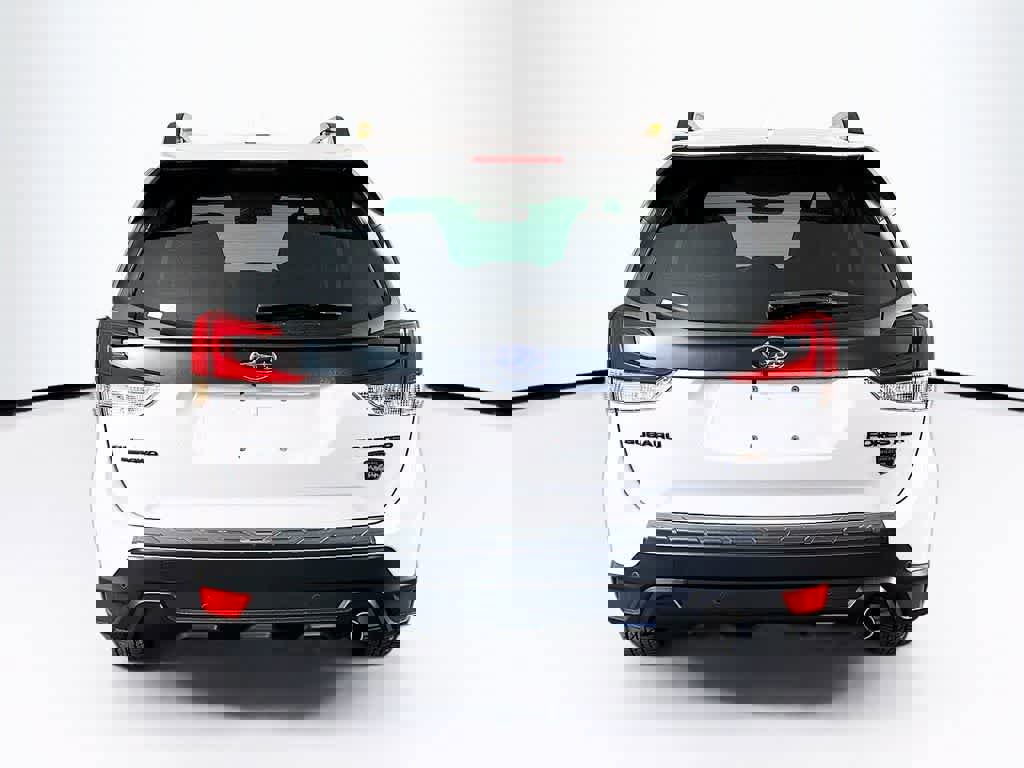 Used 2023 Subaru Forester Wilderness w/ Wilderness Package AWD/4WD image 4