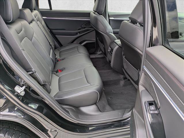 Used 2025 Jeep Wagoneer S Limited image 21