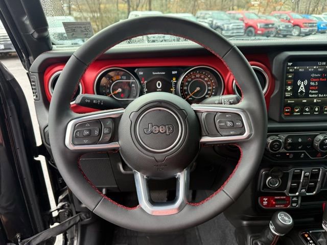 Used 2023 Jeep Gladiator Rubicon w/ Cold Weather Group image 13