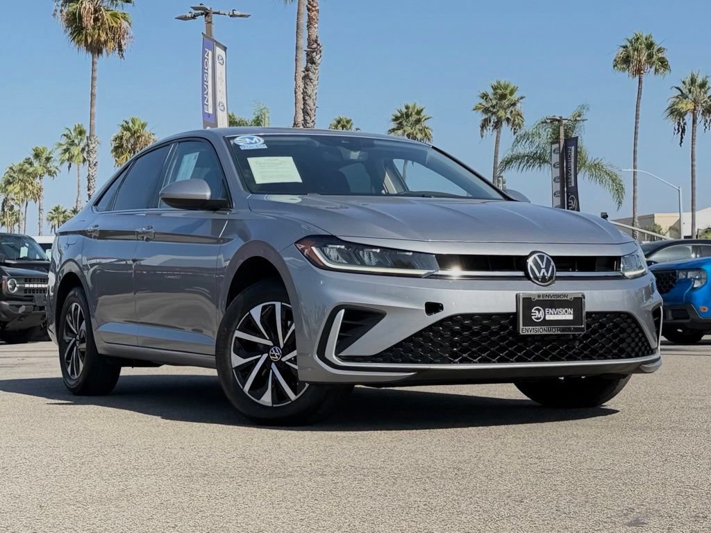 Used 2025 Volkswagen Jetta S FWD image 2