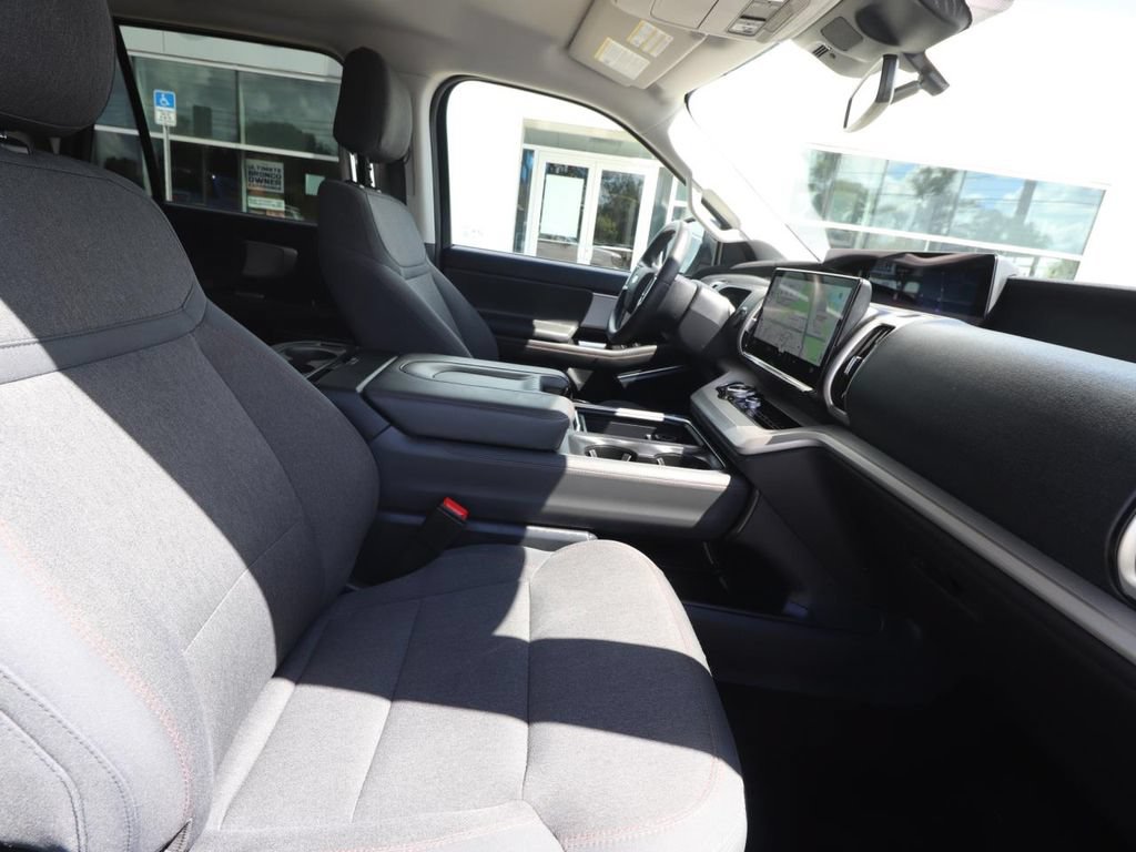 Certified 2025 Ford Expedition Active RWD image 15