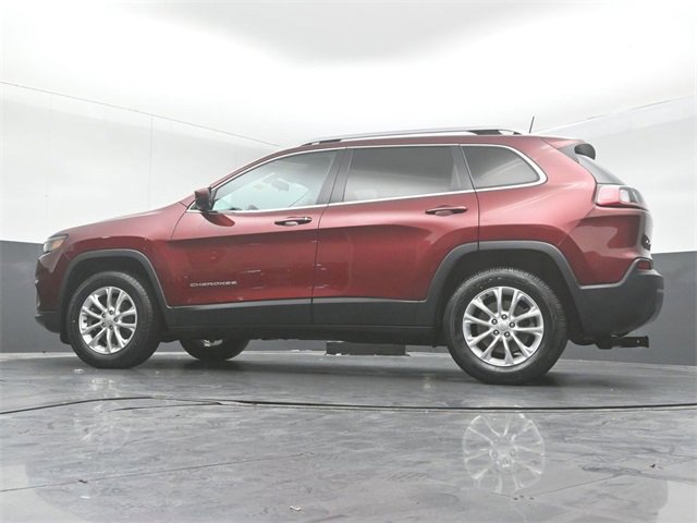 Used 2019 Jeep Cherokee Latitude w/ Cold Weather Group image 6