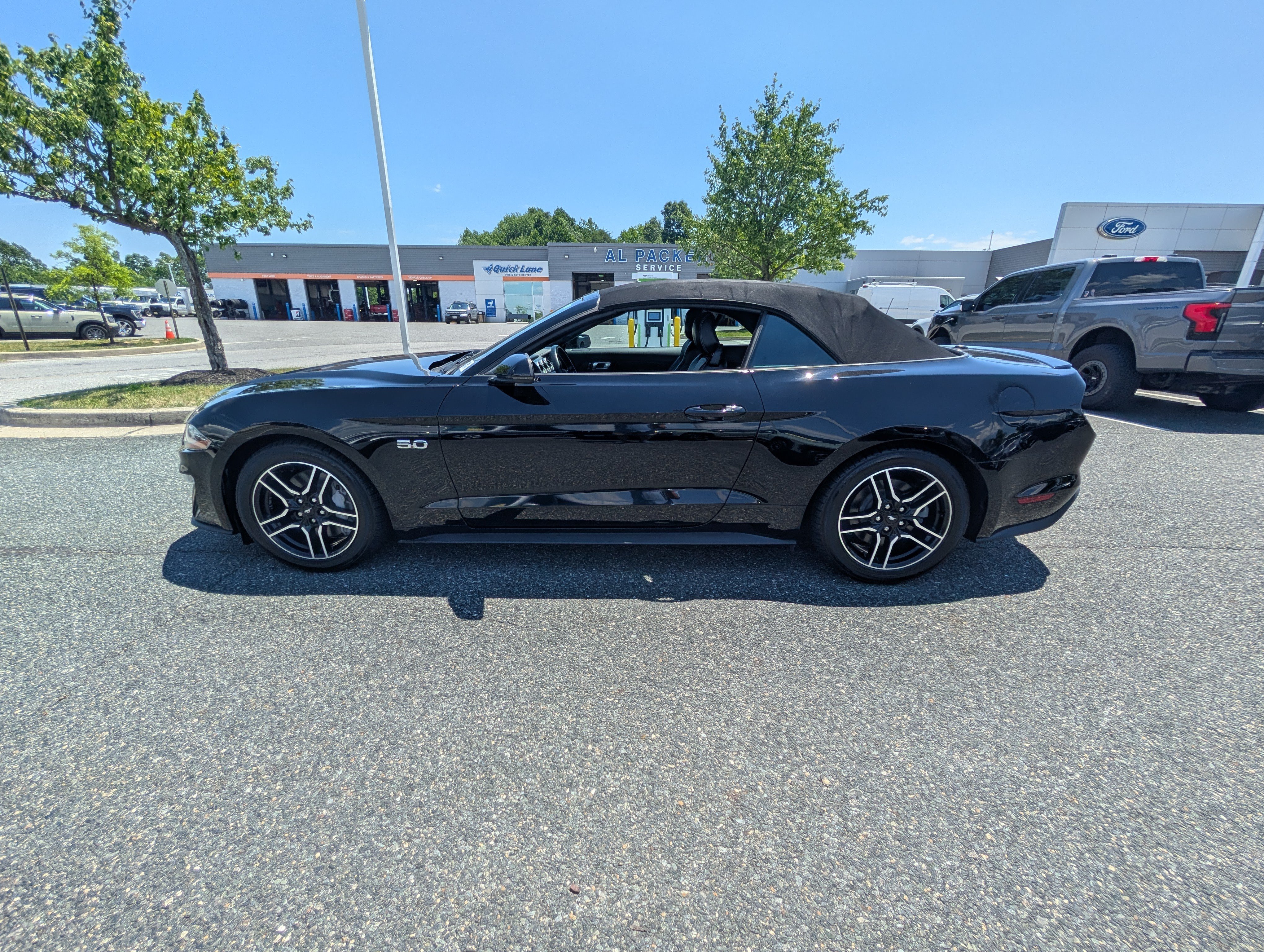 Certified 2019 Ford Mustang GT Premium w/ Equipment Group 401A RWD image 6