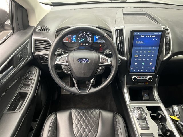 Certified 2024 Ford Edge Titanium AWD/4WD image 13