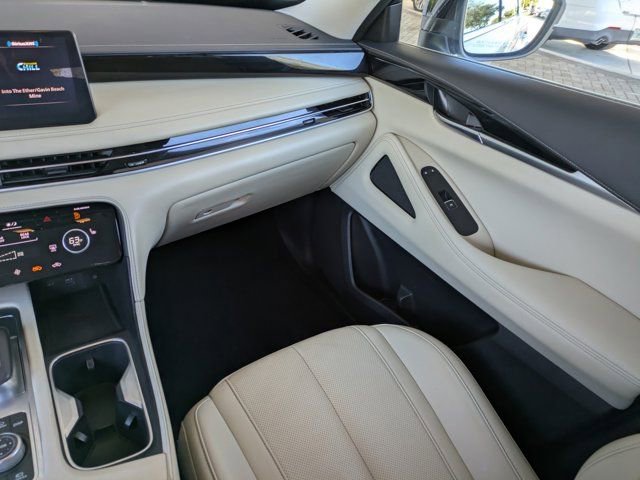 Used 2024 INFINITI QX60 Pure image 15