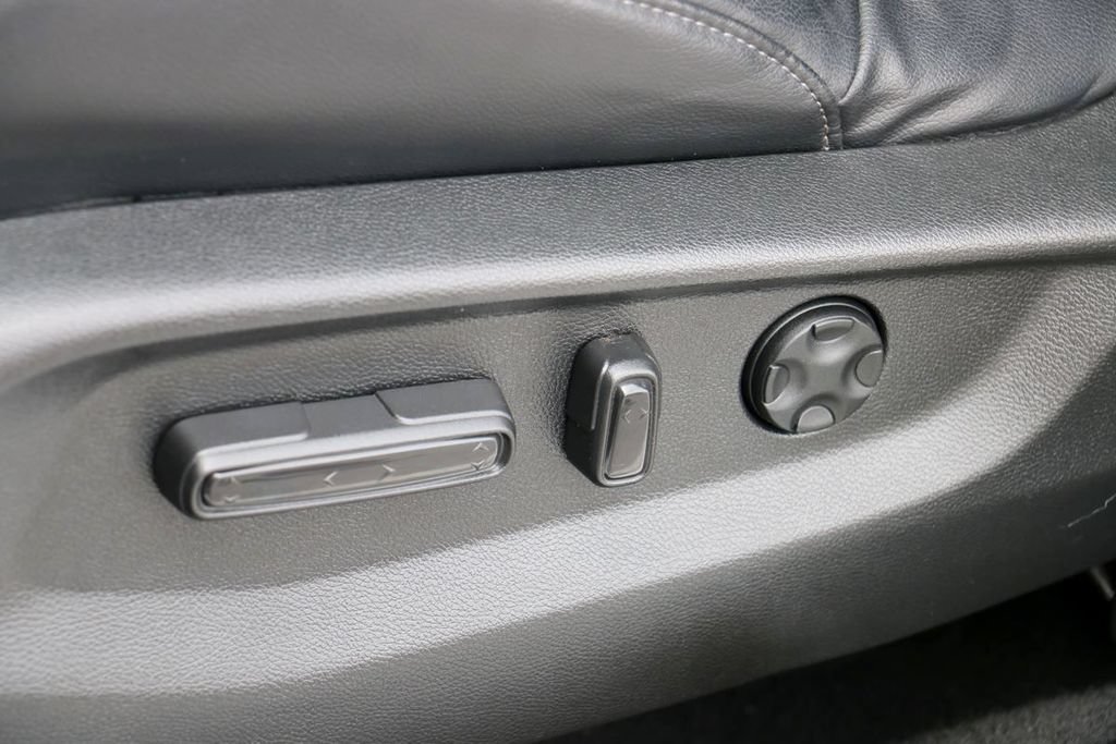 Used 2022 Honda CR-V EX-L image 19