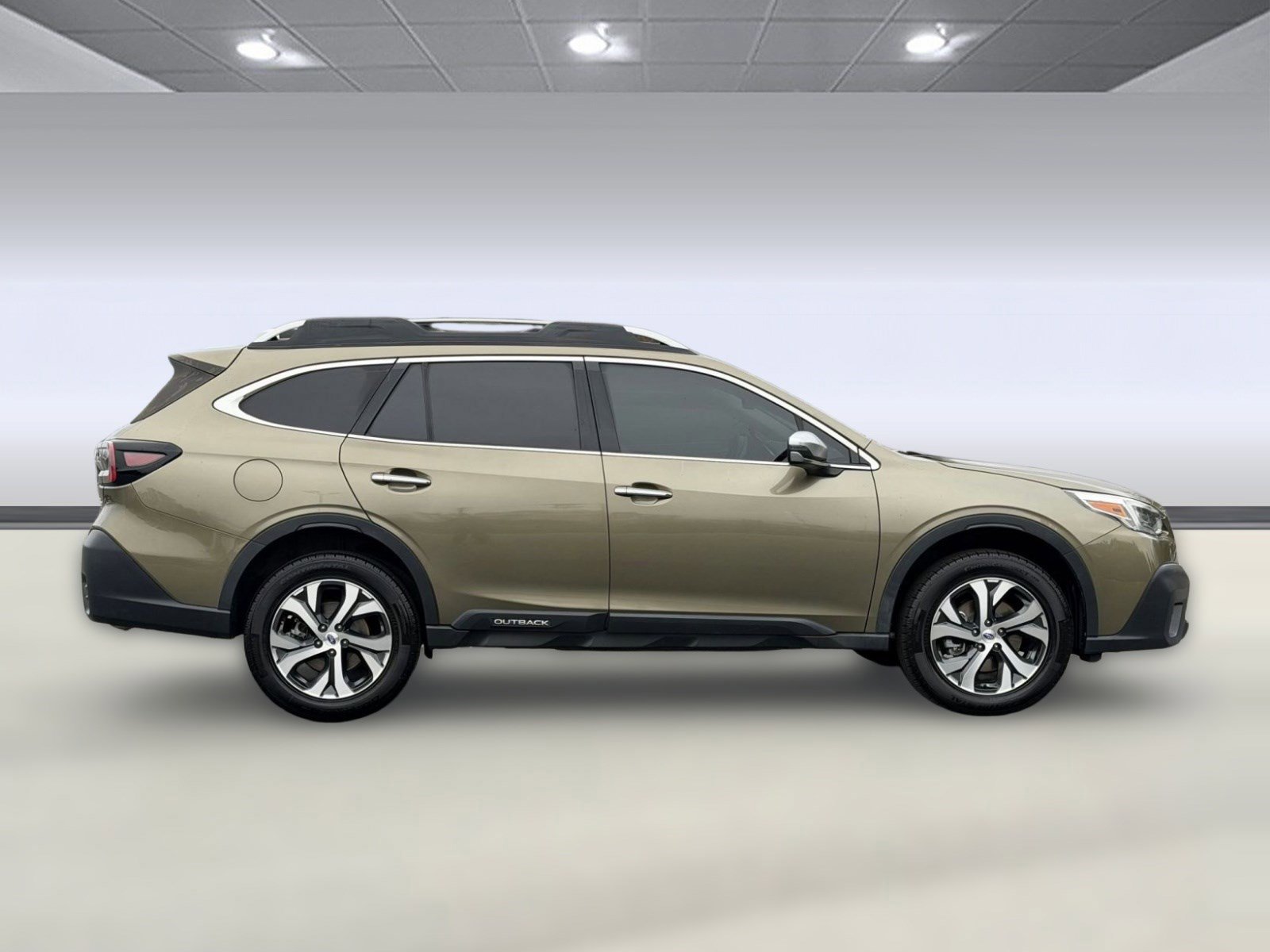 Used 2022 Subaru Outback Touring XT image 6