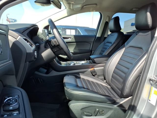 Certified 2024 Ford Edge SEL w/ Convenience Package AWD/4WD image 17