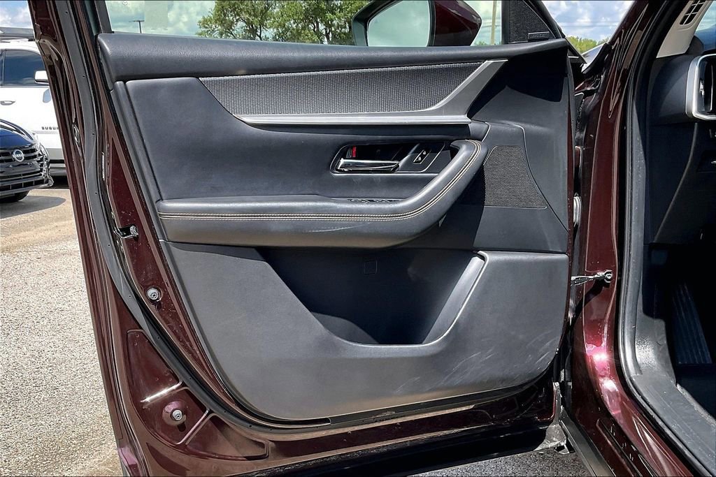 Used 2024 MAZDA CX-90 3.3 Turbo w/ Premium Package image 17