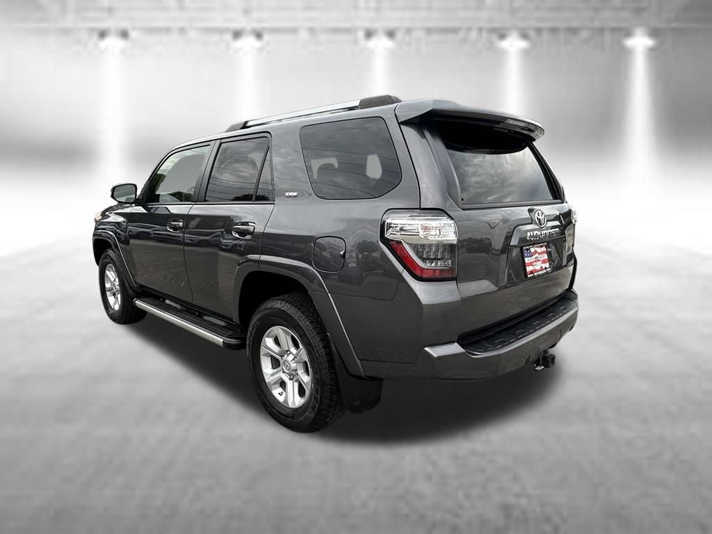 Used 2021 Toyota 4Runner SR5 Premium w/ Moonroof Package AWD/4WD image 7