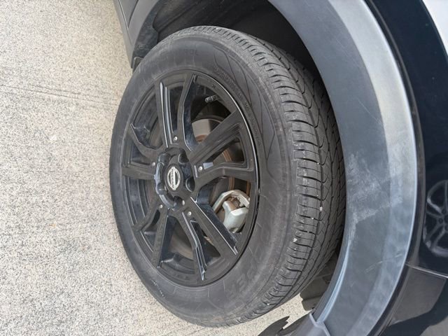 Used 2021 Nissan Kicks SR w/ Interior Electronics Package image 15