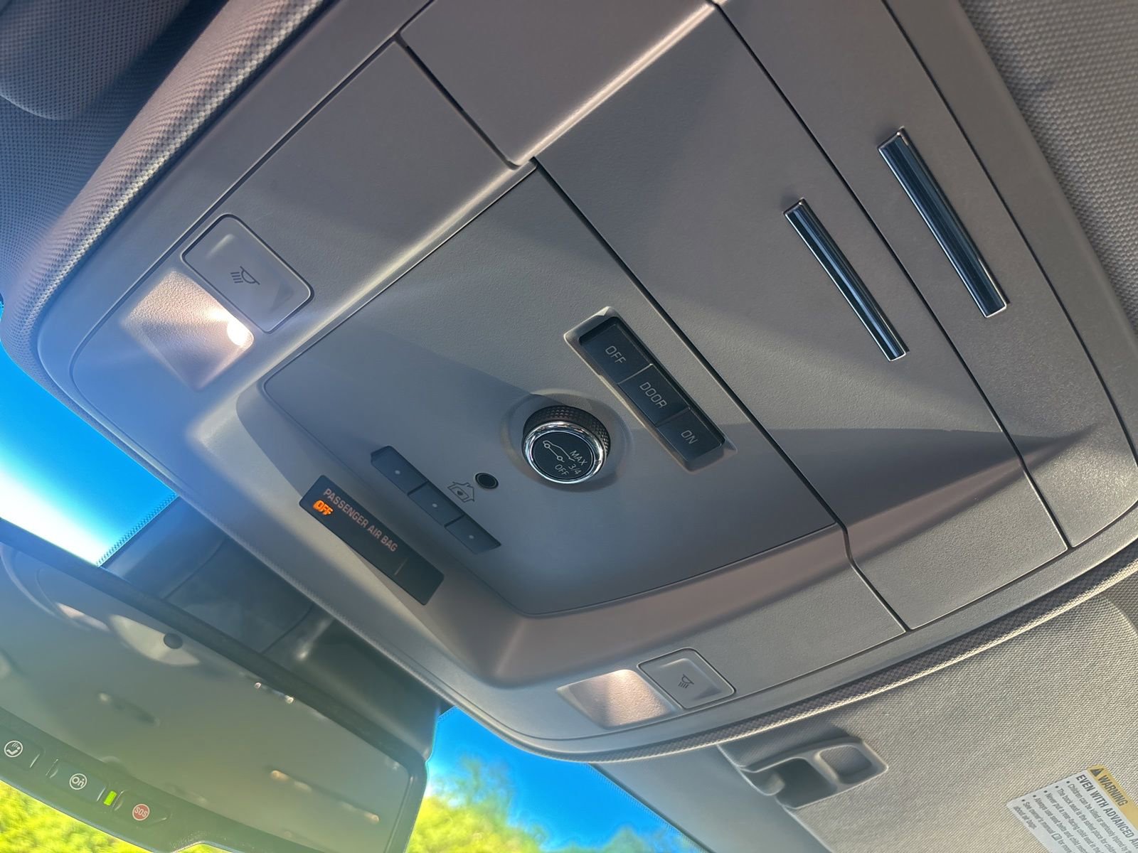 Used 2019 Chevrolet Tahoe LT AWD/4WD image 28