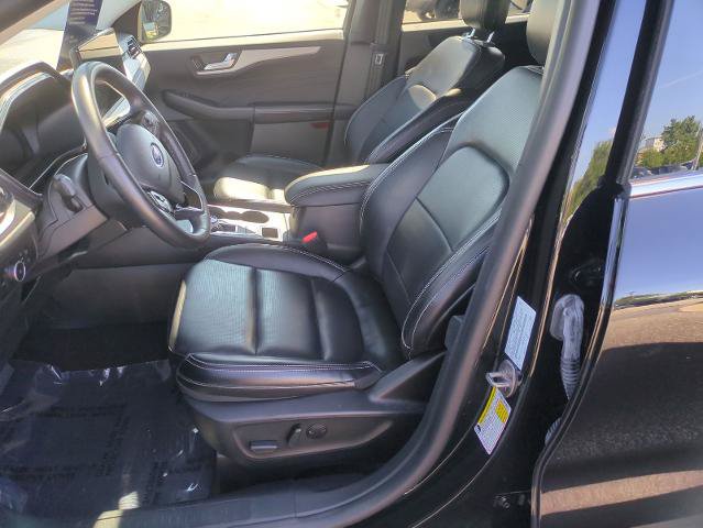 Certified 2023 Ford Escape Platinum AWD/4WD image 9