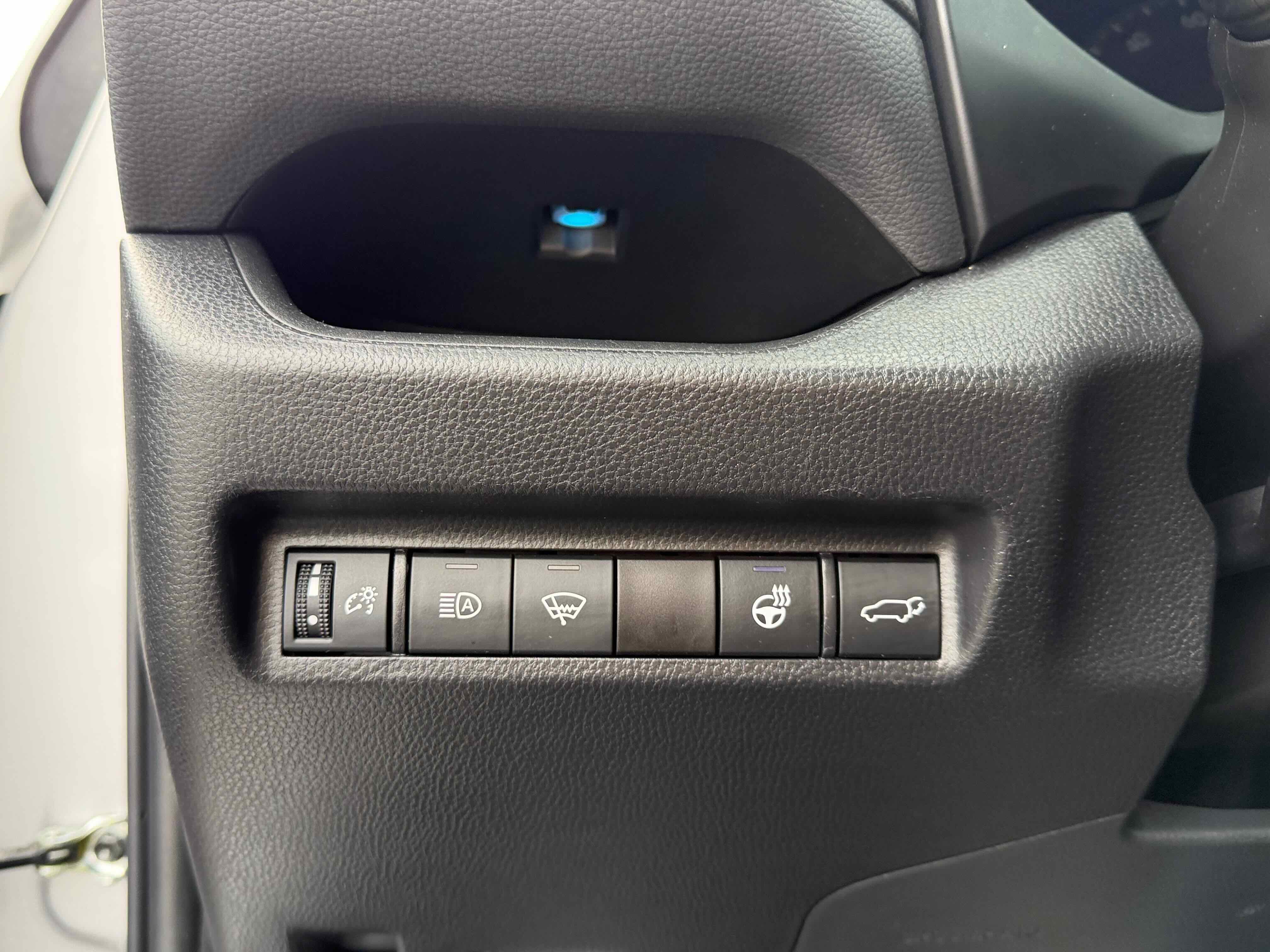 Used 2022 Toyota RAV4 XSE w/ XSE Grade Weather Package image 26