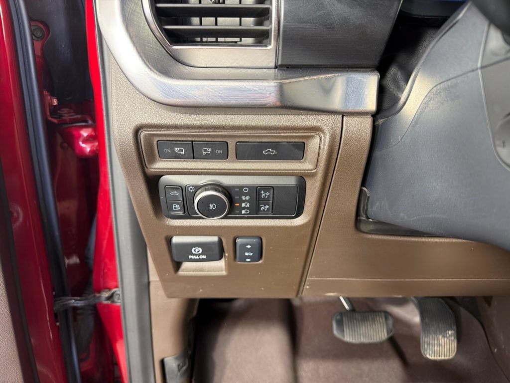 Certified 2024 Ford F150 King Ranch AWD/4WD image 16