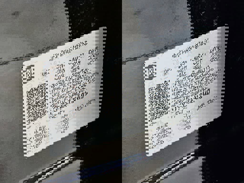 Used 2022 Cadillac XT4 Luxury w/ Cold Weather Package image 26