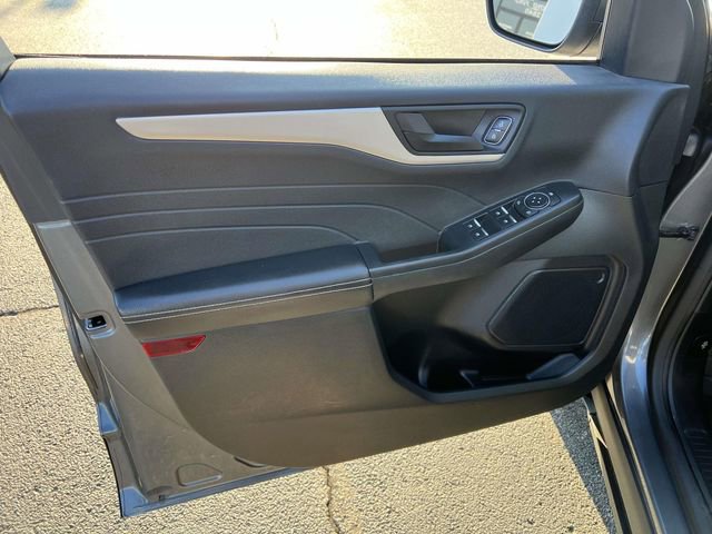 Certified 2022 Ford Escape SE w/ Convenience Package image 10