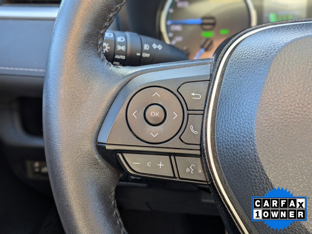 Used 2021 Toyota RAV4 XLE image 29