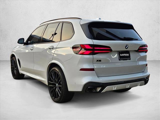 Used 2026 BMW X5 xDrive40i w/ M Sport Package AWD/4WD image 8