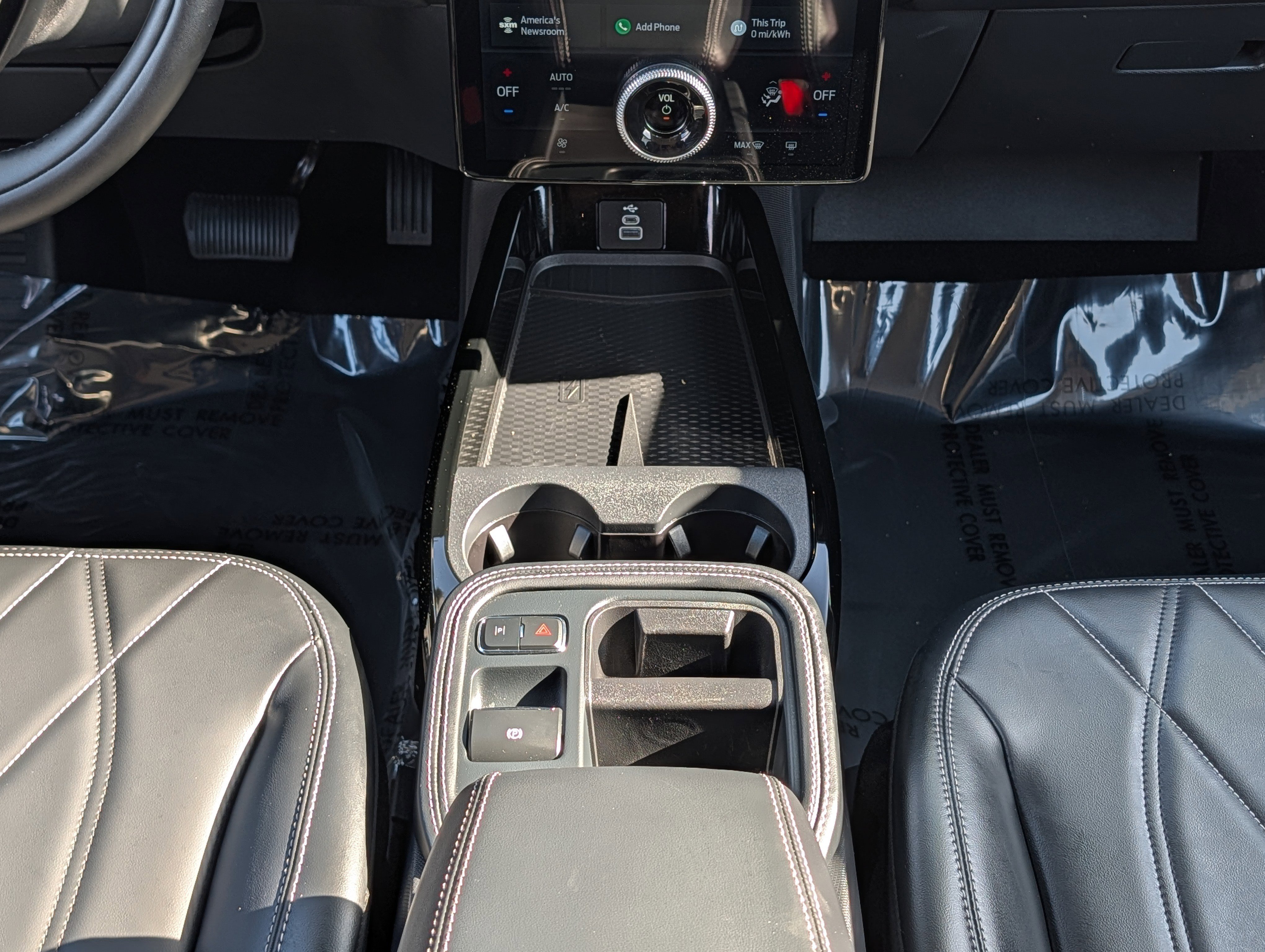 Certified 2025 Ford Mustang Mach-E Select RWD image 19