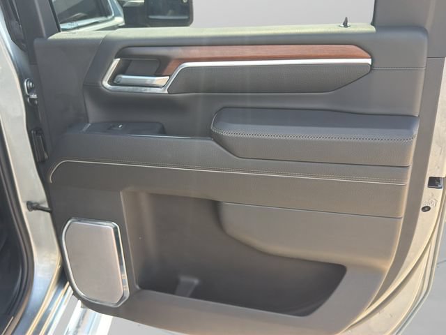 Used 2024 GMC Sierra 2500 Denali w/ Denali Reserve Package AWD/4WD image 12
