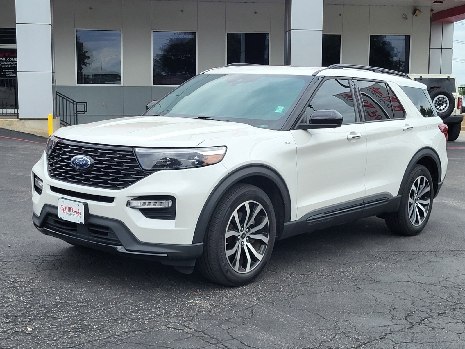 Certified 2023 Ford Explorer ST-Line RWD image 8