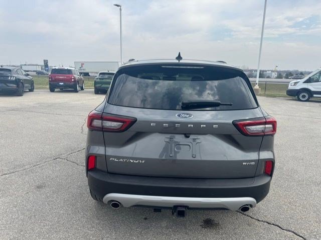 Certified 2024 Ford Escape Platinum w/ Class II Trailer Tow Package image 4