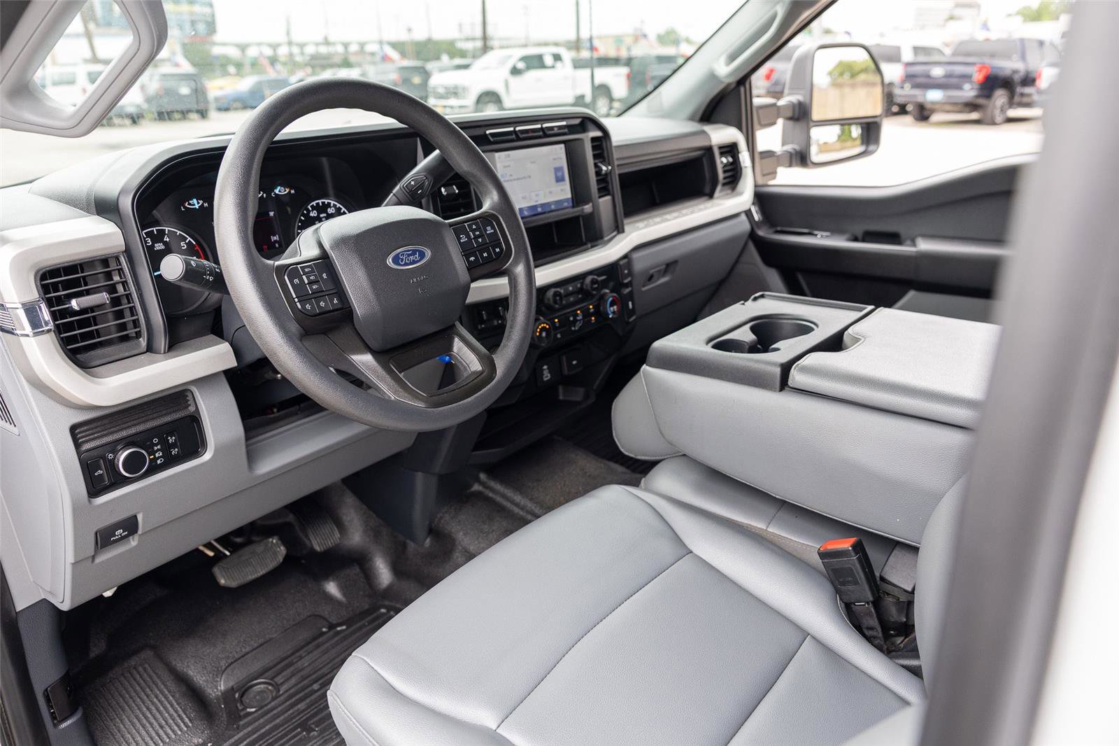 Certified 2024 Ford F250 XL RWD image 13
