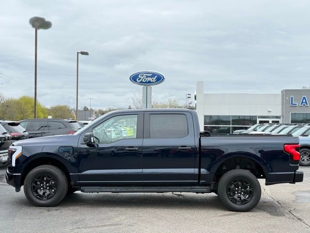 Certified 2025 Ford F150 Lightning XLT AWD/4WD image 44