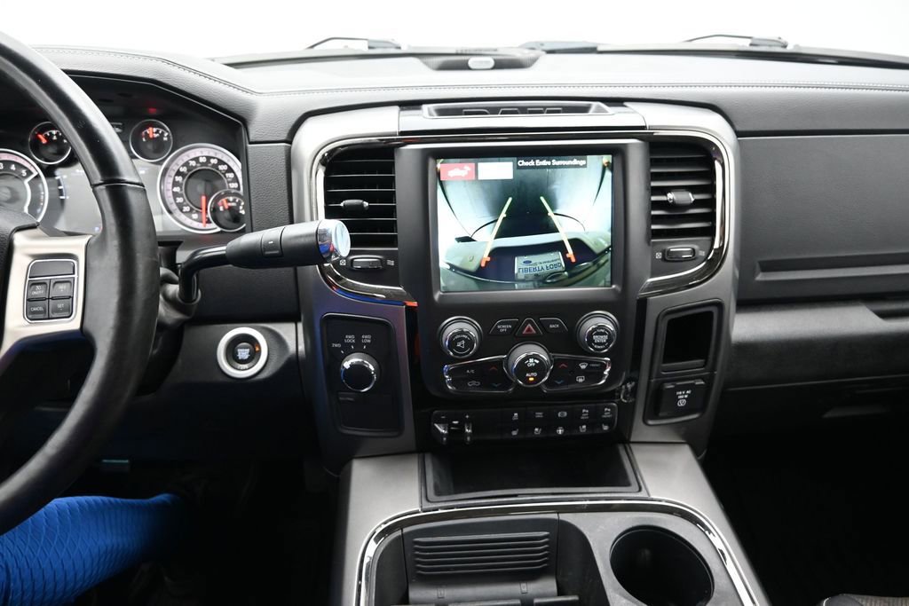 Used 2018 RAM 2500 Laramie w/ Sport Appearance Group AWD/4WD image 19