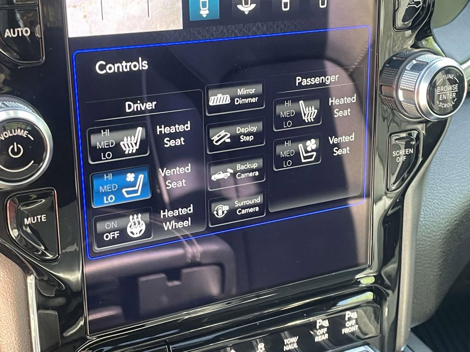 Used 2020 RAM 1500 Laramie image 21