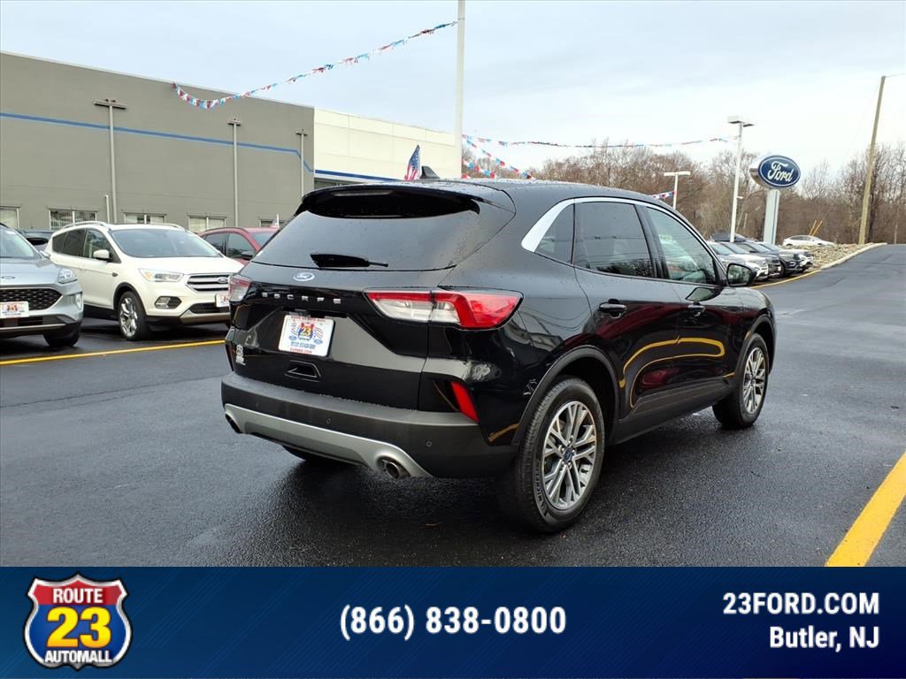 Certified 2022 Ford Escape SEL image 4