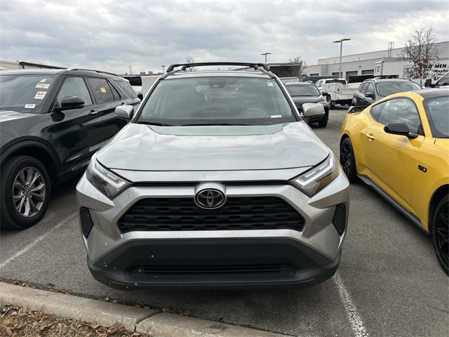 Used 2022 Toyota RAV4 XLE image 2