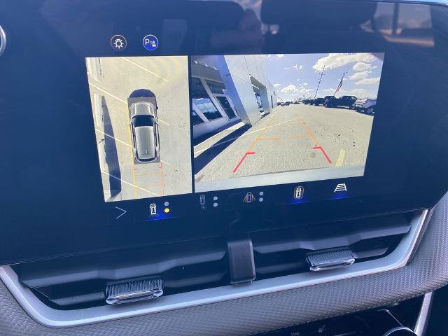 Used 2025 Chevrolet Equinox LT w/ Convenience Package II image 40