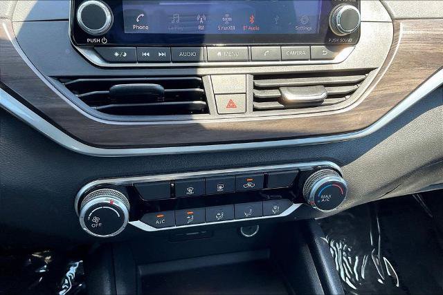 Used 2025 Nissan Altima 2.5 SV FWD image 15