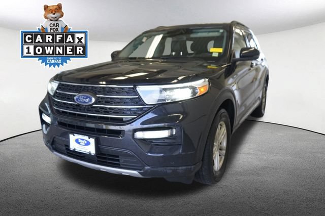 Certified 2023 Ford Explorer XLT w/ Equipment Group 202A AWD/4WD image 1