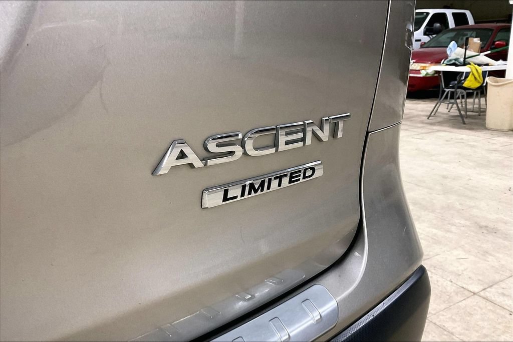 Used 2019 Subaru Ascent Limited w/ Popular Package #2 AWD/4WD image 8