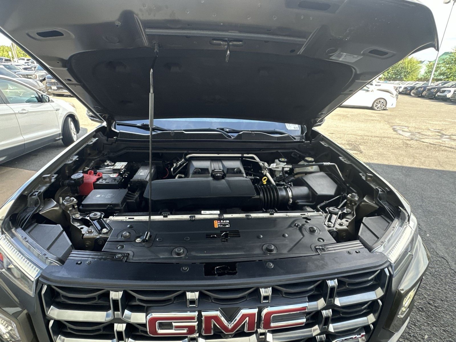Used 2023 GMC Canyon AT4 w/ AT4 Premium Package AWD/4WD image 36